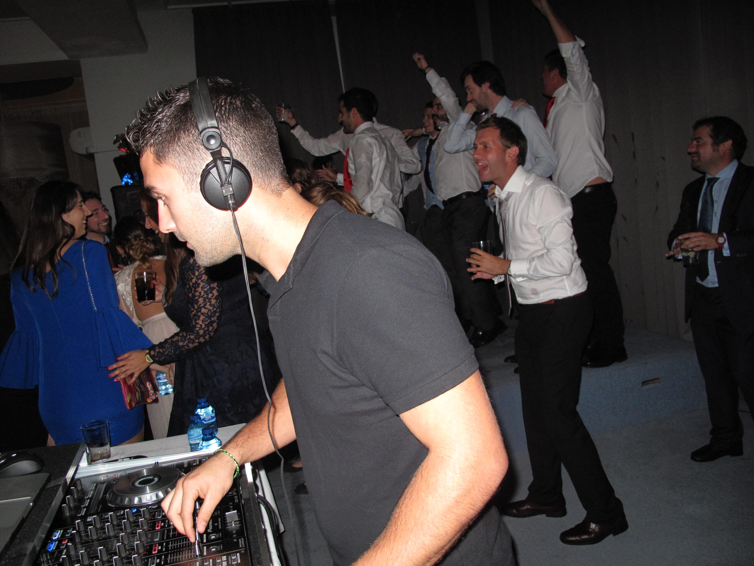 FIESTA BAILE BODA